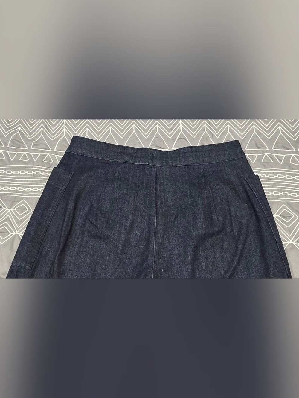 Kate Spade High Waisted Wide Leg Cropped Jeans Size 15/32 - Picture 4 of 8